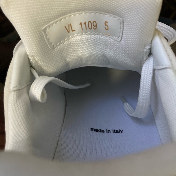 Brand new White Louis Vuitton shoes,size 9 - Picture 6 of 6
